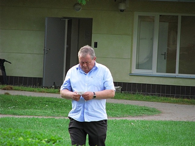 image_0.jpg